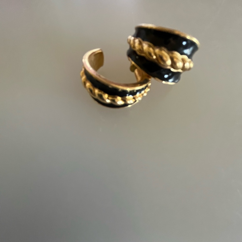 Post gold tone black earrings